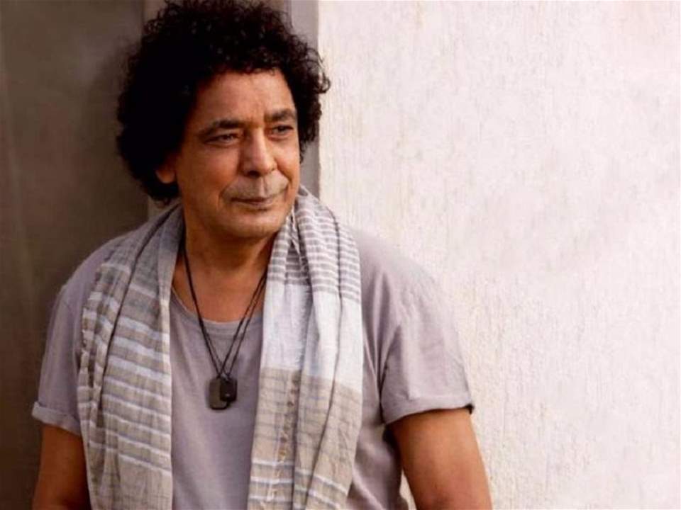  محمد منير يحقق مليوني مشاهدة في باب الجمال