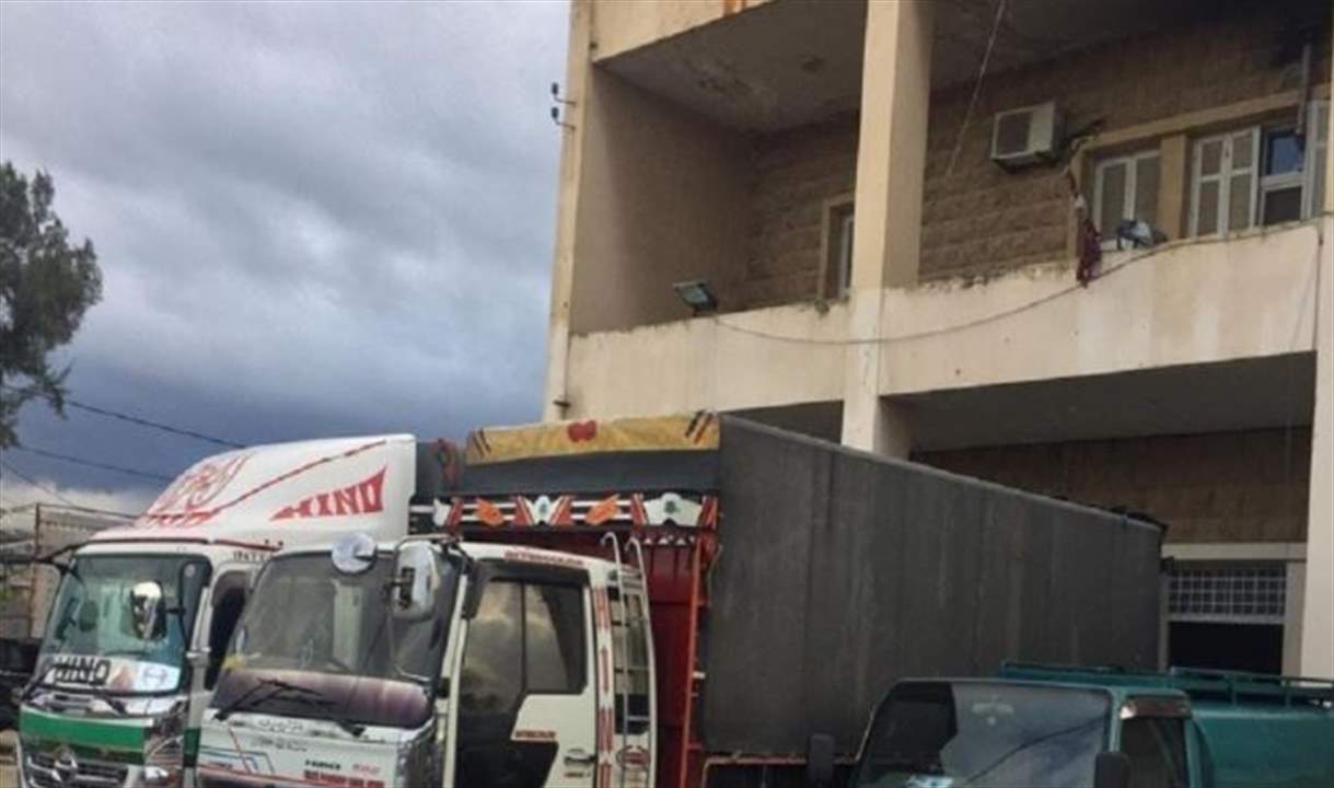 ضبط شاحنتين محملتين بالمازوت والغاز قبل دخولهما إلى سوريا 