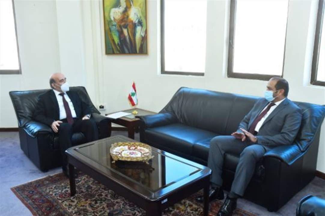 وهبة استقبل الشامسي في زيارة وداعية وعرض معه قضية الموقوفين اللبنانيين في الامارات
