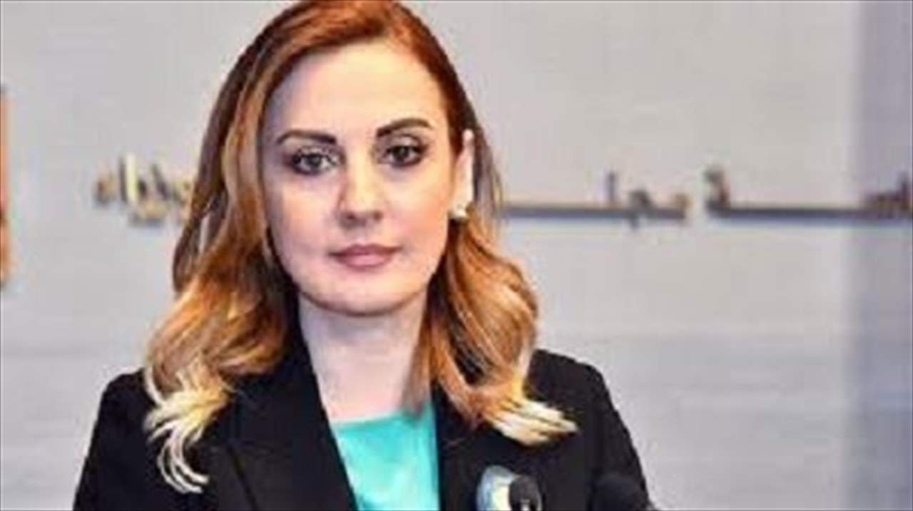 رغم إصرار الوزيرة أوهانيان .. رئيس الحكومة يرفض استثاء المنتخبات الوطنية من الاقفال العام