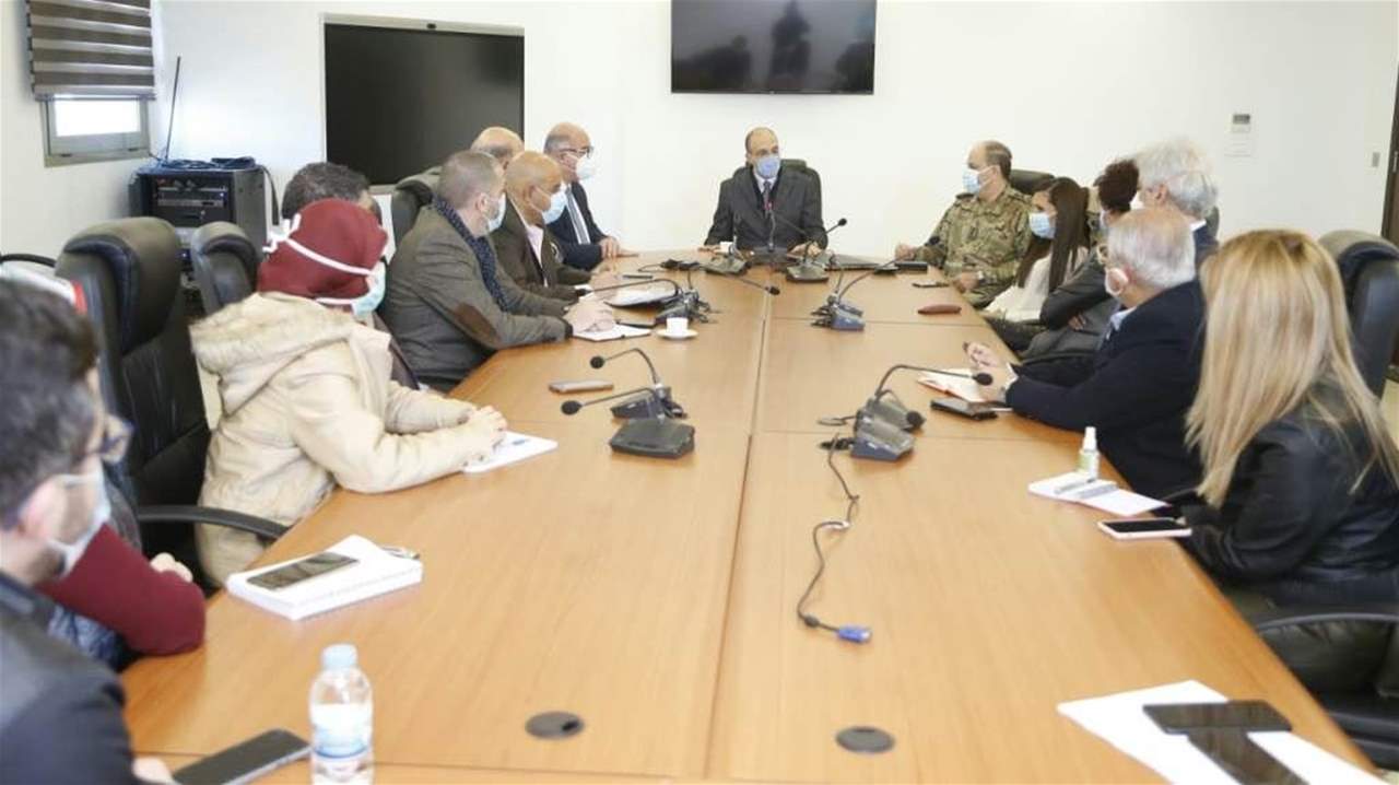 وزير الصحة يترأس اجتماعاً لوضع آلية تطبيقية للرعاية المنزلية لمرضى كورونا