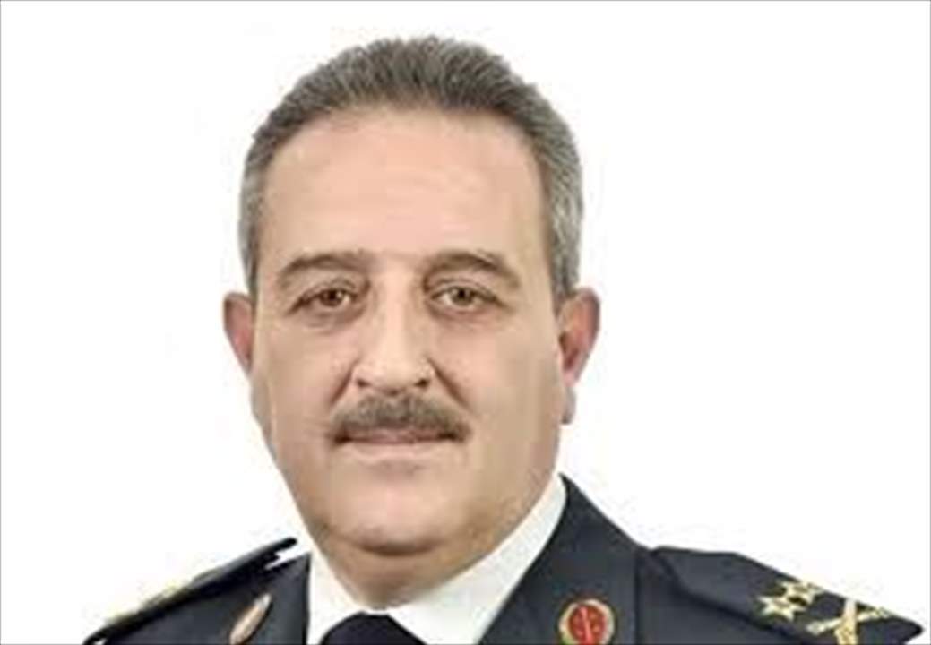 رئيس الأركان تفقد قيادة فوج الأشغال المستقل: سيبقى الجيش خشبة الخلاص للوطن والمواطن