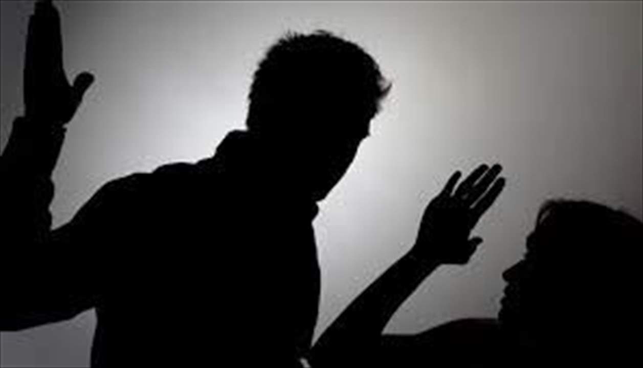 لارا ضحية جديدة للعنف الاسري... زوجها مزّق رئتيها وشوه وجهها بطعنات عدة 