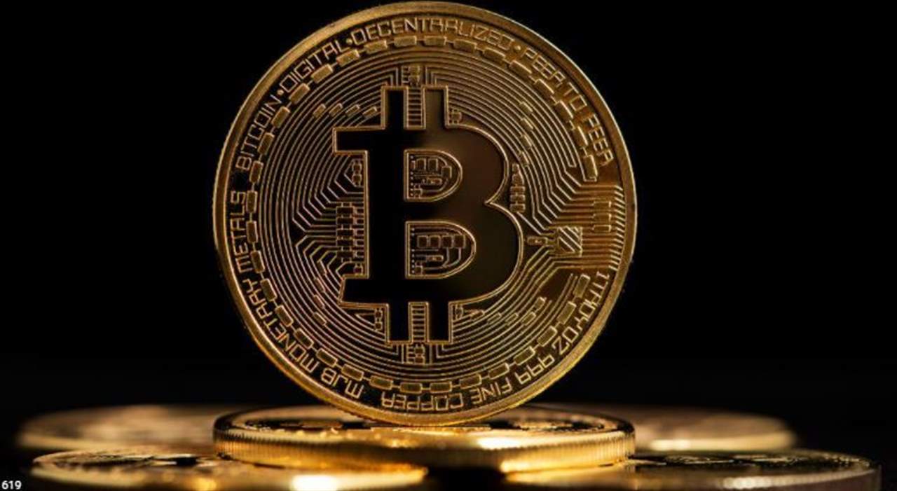  بتكوين تخترق حاجز 50 ألف دولار للمرة الأولى في أعلى سعر لها على الإطلاق