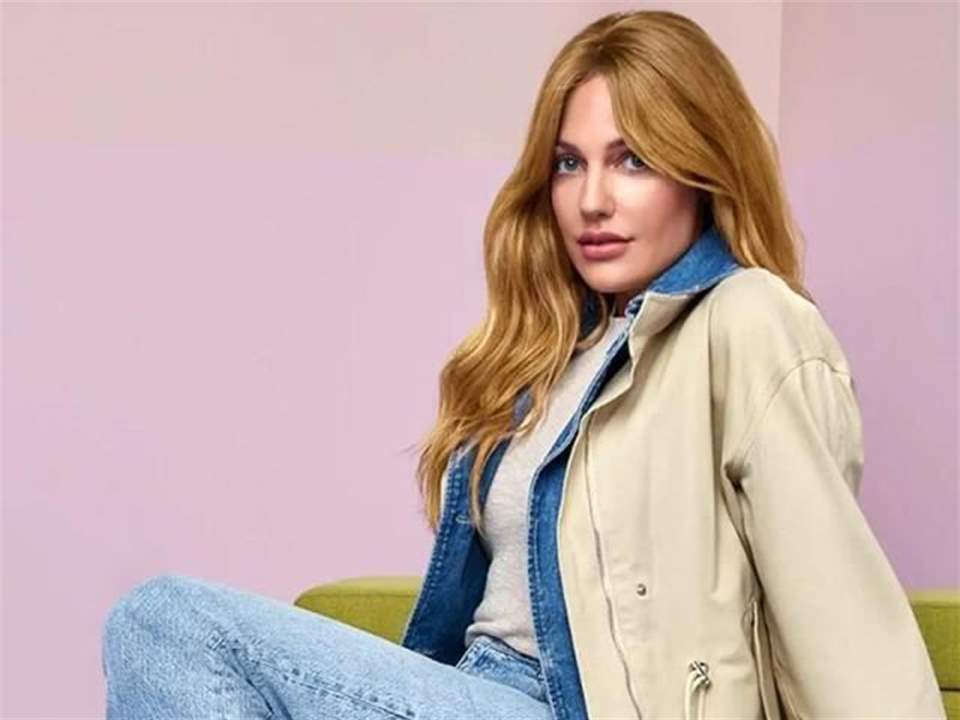 صورة مسرّبة لحبيب مريم أوزرلي الأميركي ووالد طفلتها الثانية