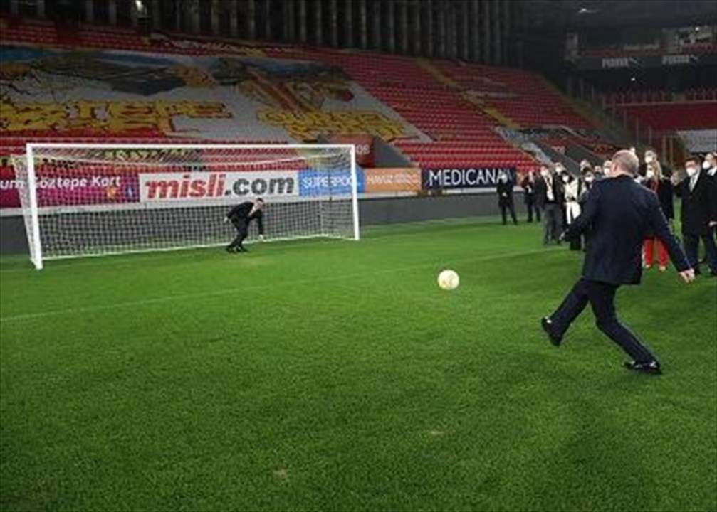 الرئيس أردوغان يسجل هدفاً في مرمى "العدالة والتنمية" في إزمير