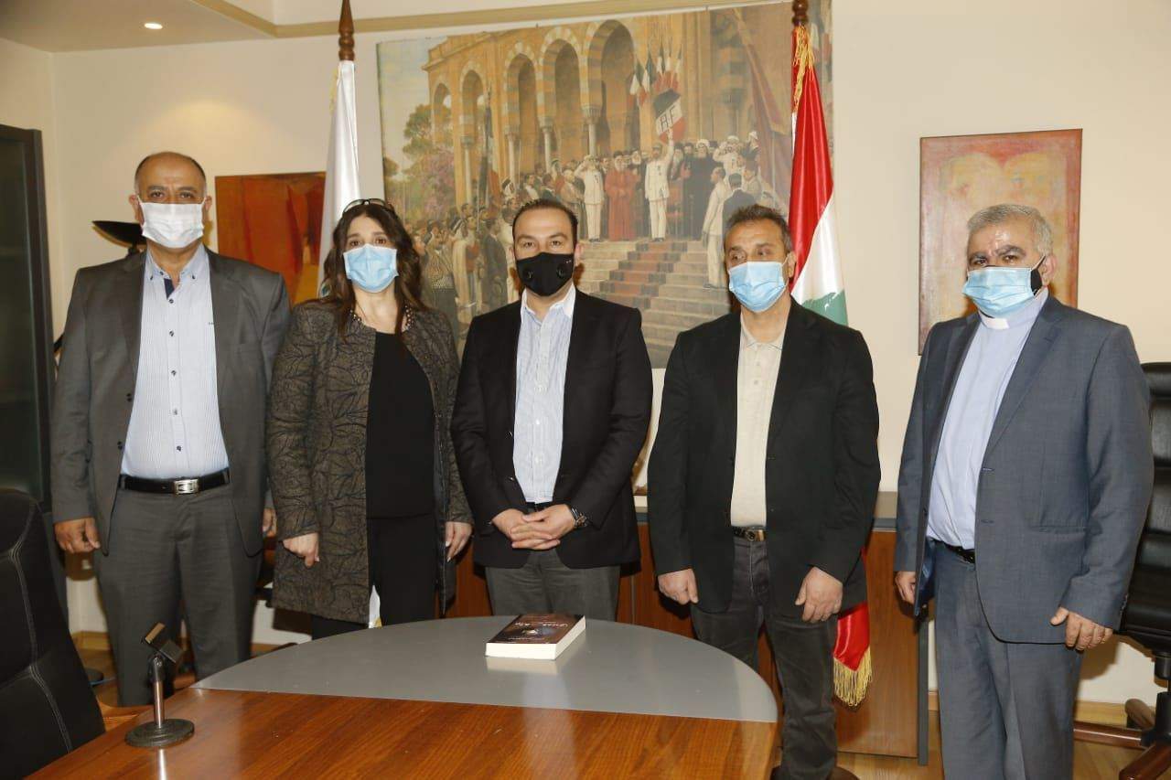 مرتضى: مستعدون لتلبية اية جهة تطلب التزود بما تحتاجه من كتب متوفرة في عهدة وزارة الثقافة