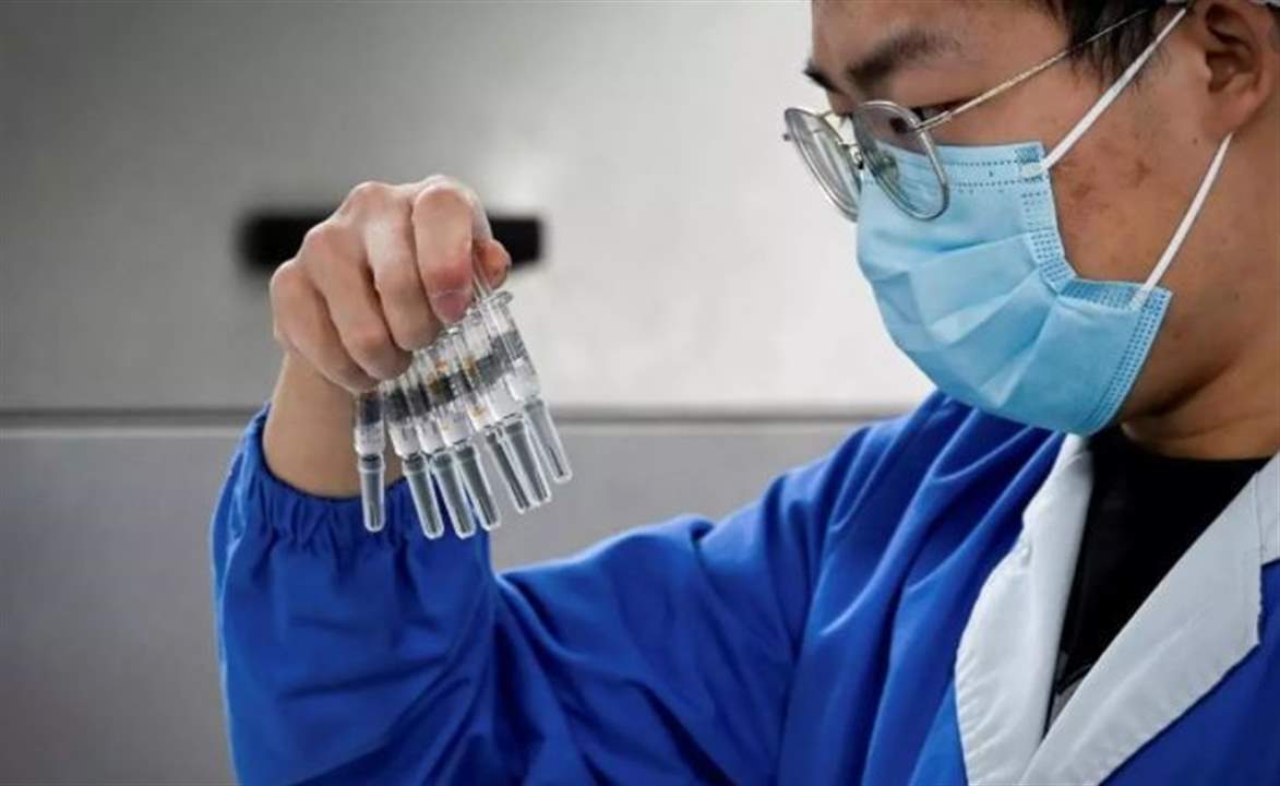 وكالة "إيرنا" الإيرانية: إيران تتسلم الدفعة الأولى من لقاح "سينوفارم" الصيني المضاد لكورونا