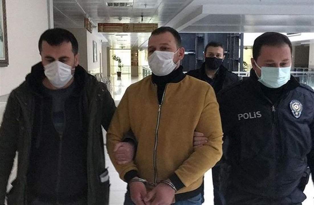 بالفيديو ـ تركي يثير غضباً واسعاً على مواقع التواصل بسبب ما فعله بطليقته في الشارع .. وأردوغان يتدخل 