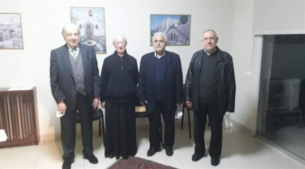 انعقاد لجنة الحوار بين البطريركية المارونية وحزب الله: للإسراع بتشكل حكومة قادرة على معالجة الكوارث 