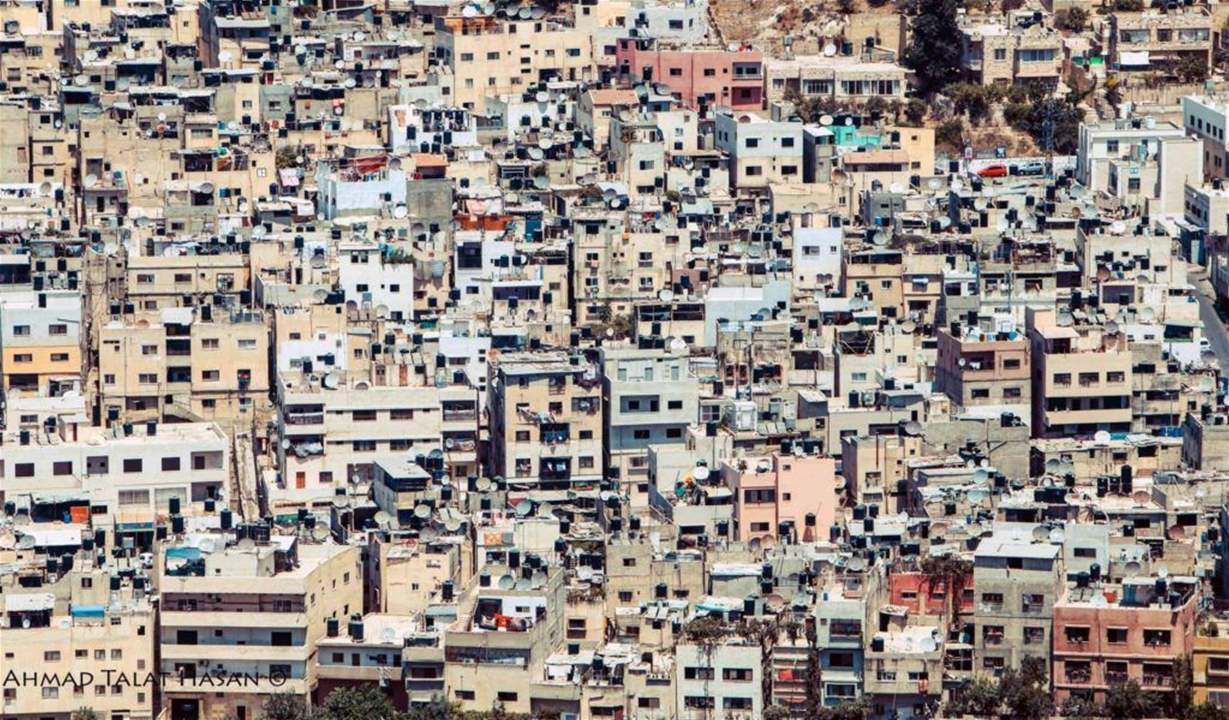 اصابة 3 أشخاص بالقاء قنبلة باشكال في مخيم البداوي