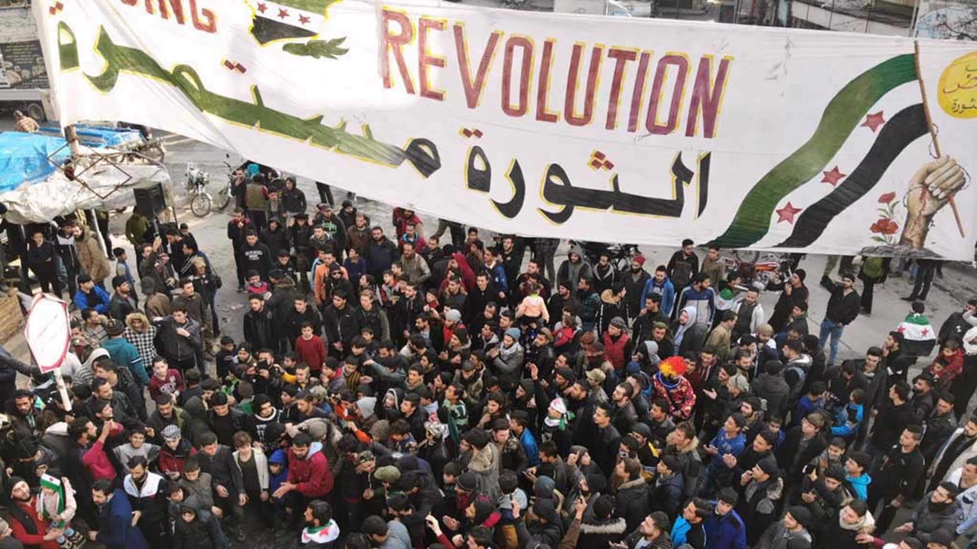 نجمة بريطانية تتضامن مع الشعب السوري وتحيي الذكرى الـ10 لثورته