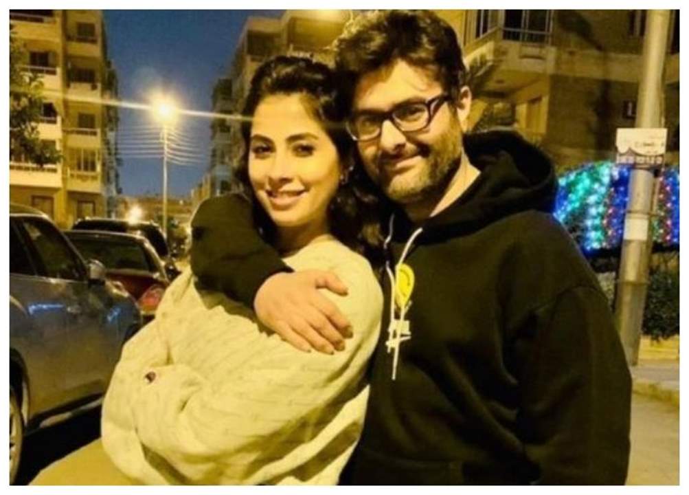 زوجة وليد منصور تعلّق على ضجة صوره وعلاقته بـ روبي