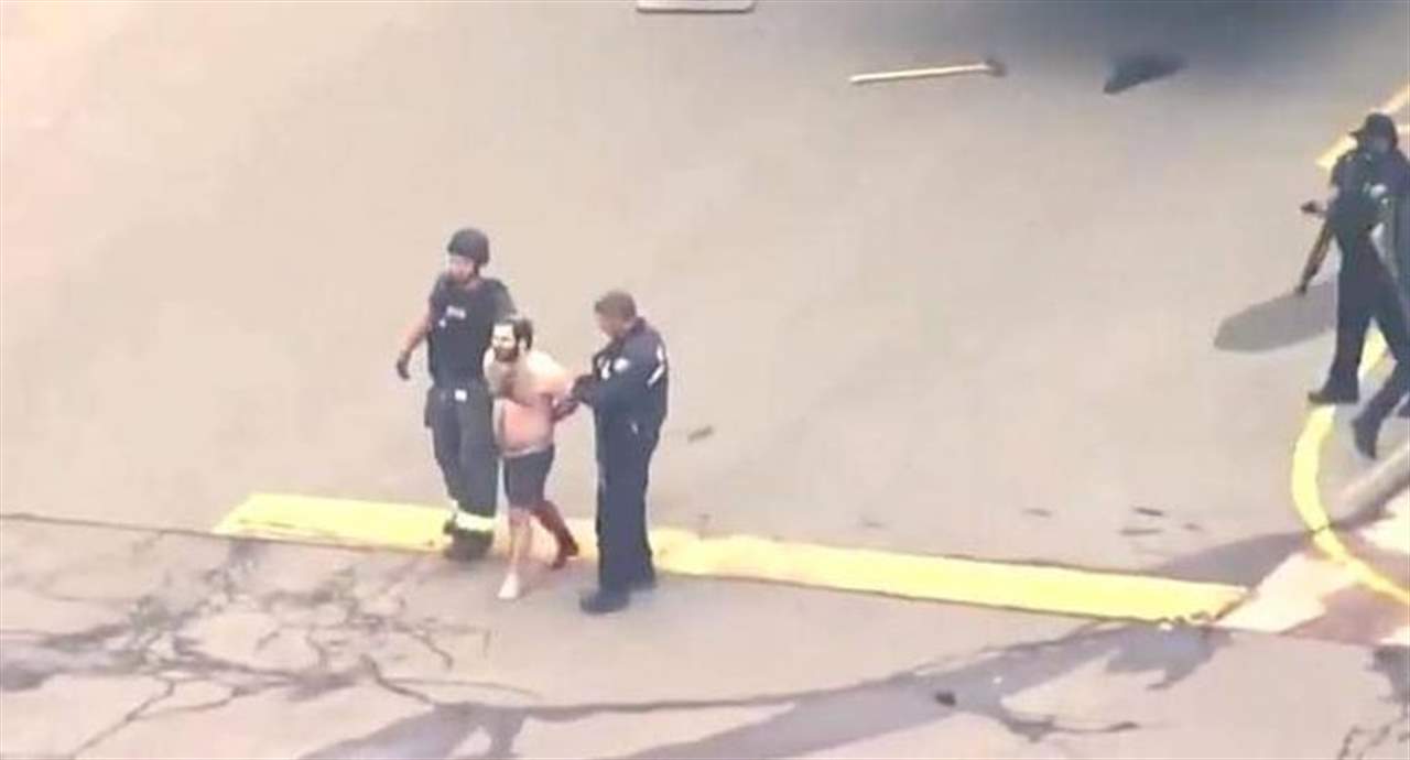 بالفيديو - لحظة القبض على منفذ هجوم كولورادو الذي أوقع 10 ضحايا 