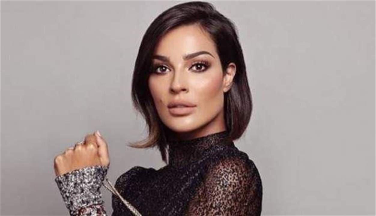 نادين نسيب نجيم حديث الجمهور بعد تقليدها هيفا وهبي