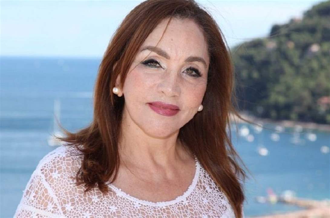 أحلام مستغانمي تنتقد "موكب نقل المومياوات" والجمهور ينقسم حول الموضوع