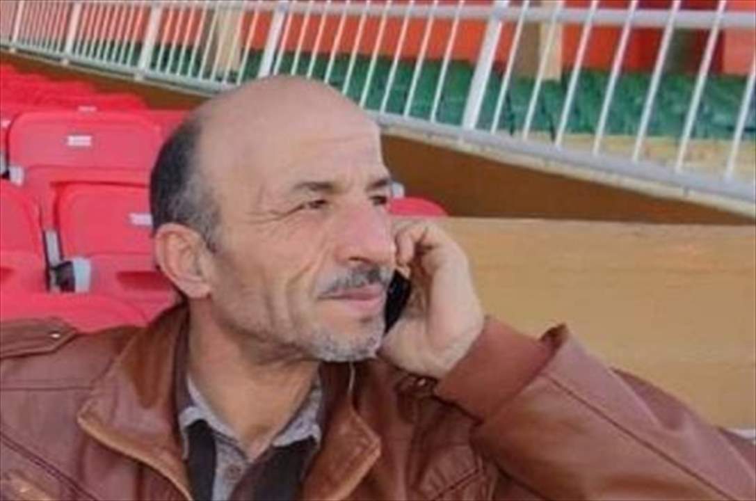 حقيقة ما حصل مع المعلّق التونسي الذي طلب "البيرة" على الهواء