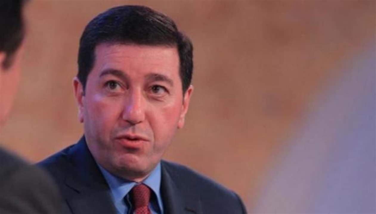 مسؤول أردني ينفي مغادرة رئيس الديوان الملكي الأسبق باسم عوض الله