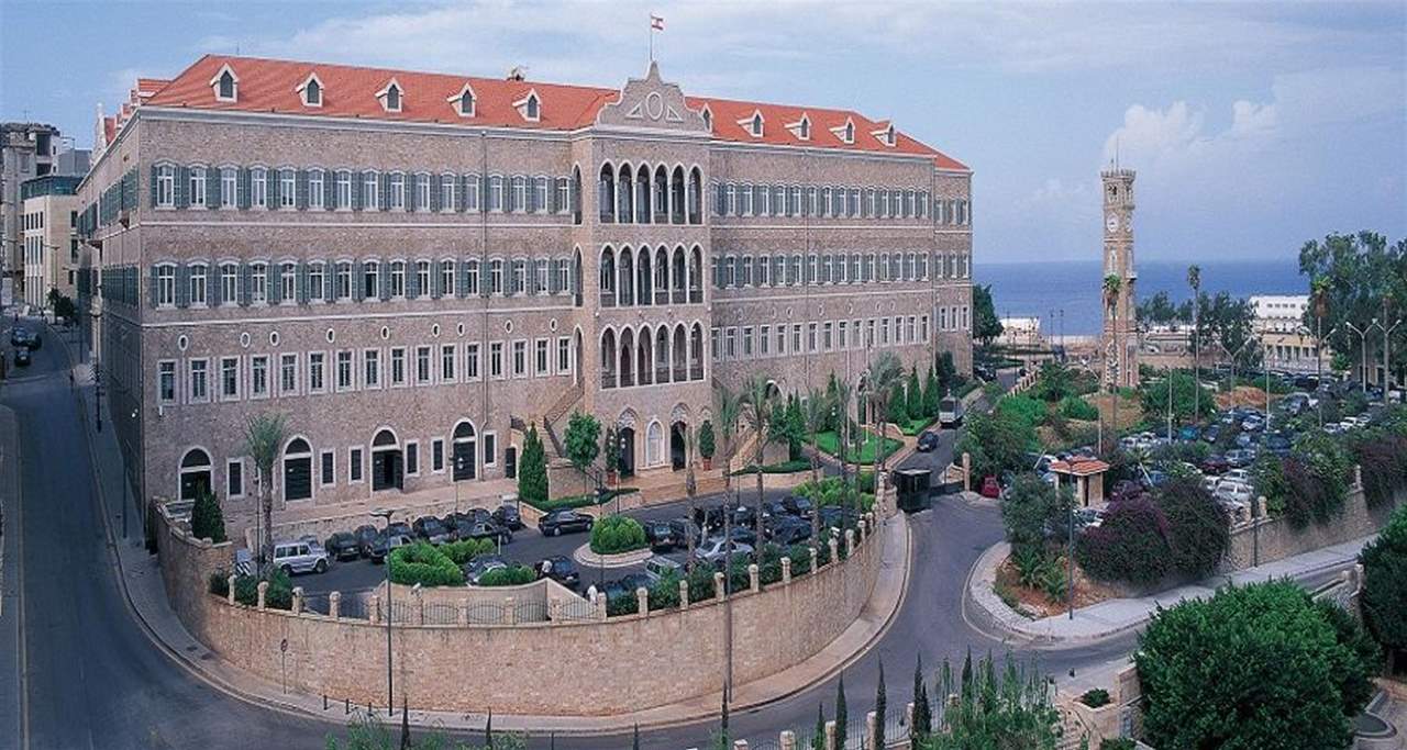 العطلة الرسمية بمناسبة الجمعة العظيمة لدى الأرثوذكس واثنين الفصح وعيد العمال