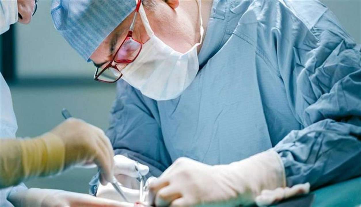 للمرة الأولى في العالم.. زراعة قصبة هوائية لمريض كورونا