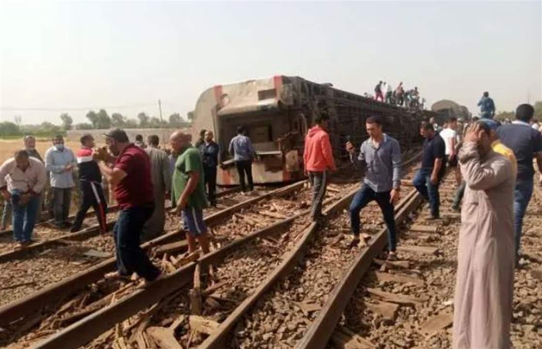 بعد أيام على حادث منيا القمح.. قطار يخرج عن مساره في القليوبية ويخلّف قتلى وجرحى 