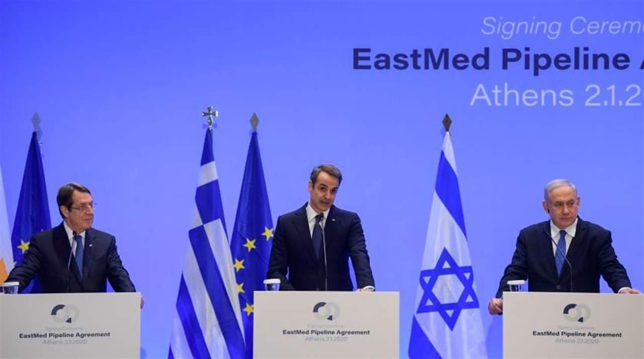 العدو الإسرائيلي واليونان توقعان أكبر صفقة دفاعية بينهما