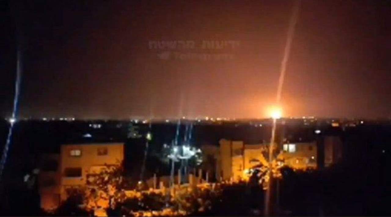 العدو الاسرائيلي يعلن أنه لم يتم اعتراض الصاروخ السوري قرب ديمونا