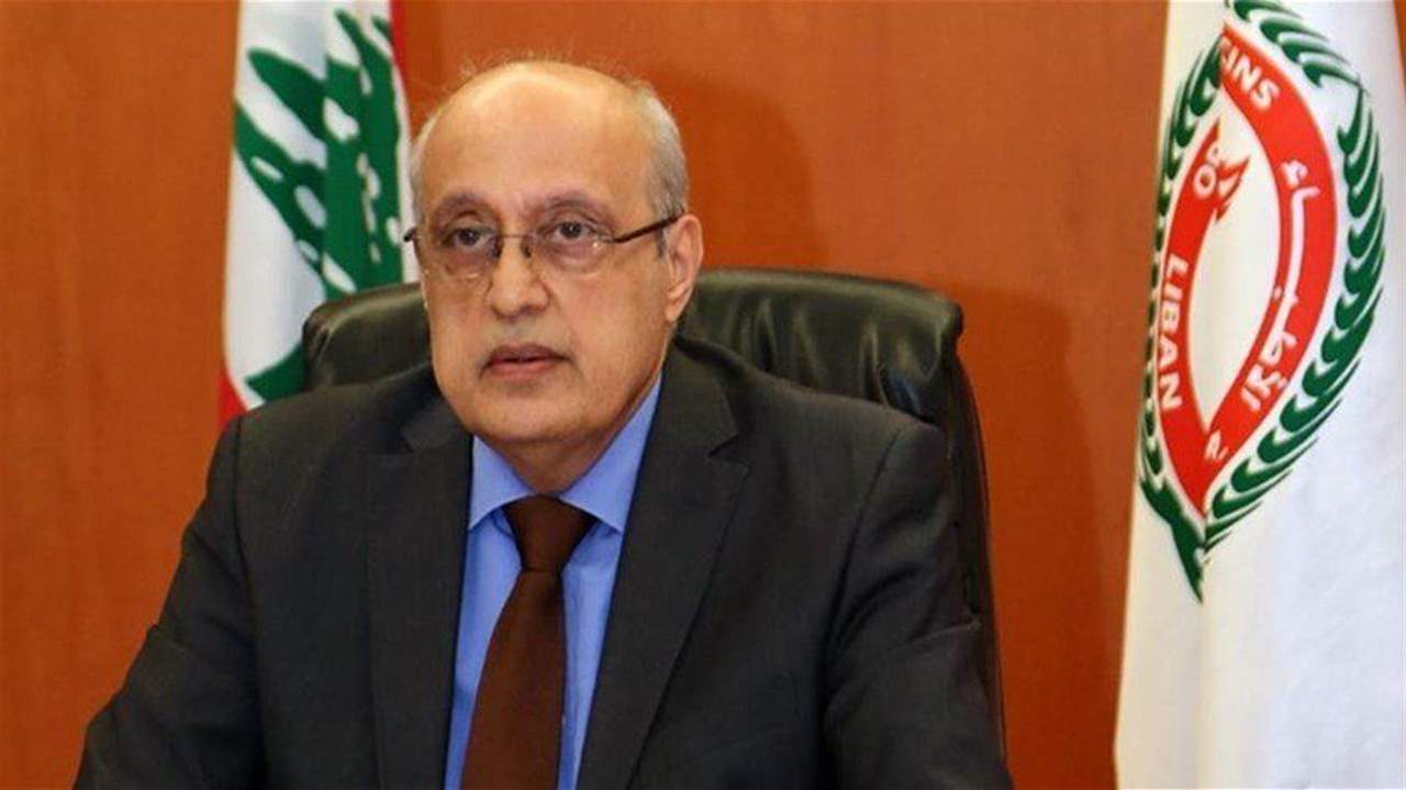 نقيب الأطباء: معاشات تقاعد وتعويضات لعائلات العاملين في القطاعين الصحي والاستشفائي