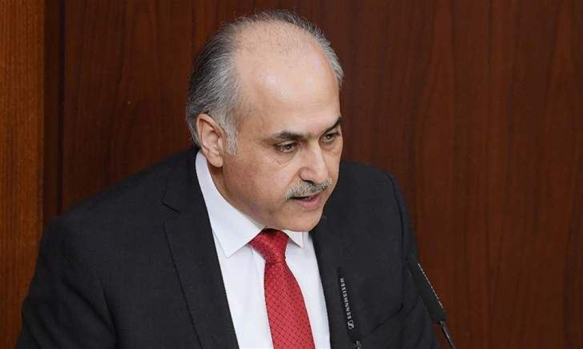 أبو الحسن يغرد في عيد العمال.. "لن يحلّ الا بتحقيق حلم الإصلاح"