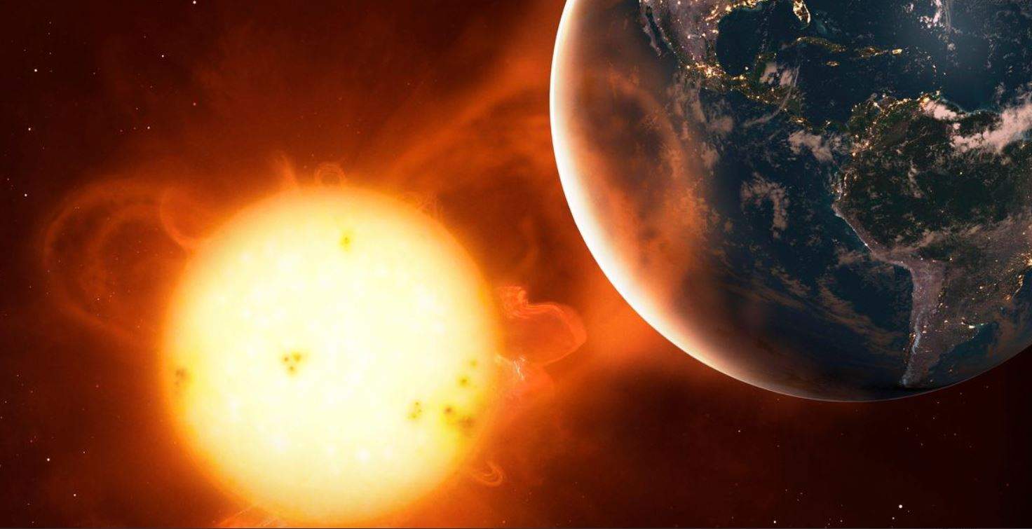 عاصفة شمسية تتجه بسرعة كبيرة نحو الأرض يمكن أن تؤثر على الأقمار الصناعية