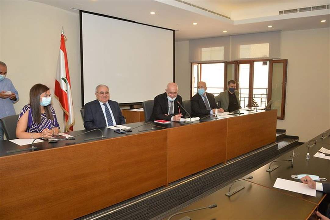  عاصم عراجي يوضح اشكالية أعطاء لقاح "استرازينيكا" لمن هم دون الثلاثين