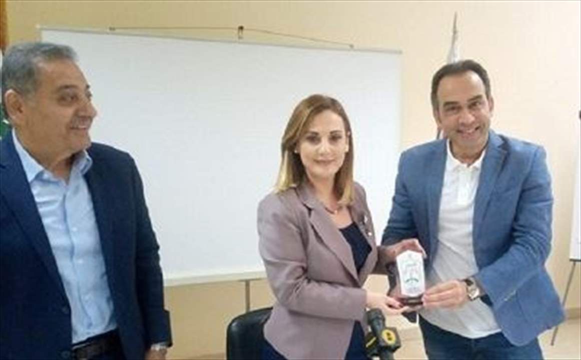 أوهانيان استقبلت نبيل بدر والتقيا معاً 10 اتحادات رياضية
