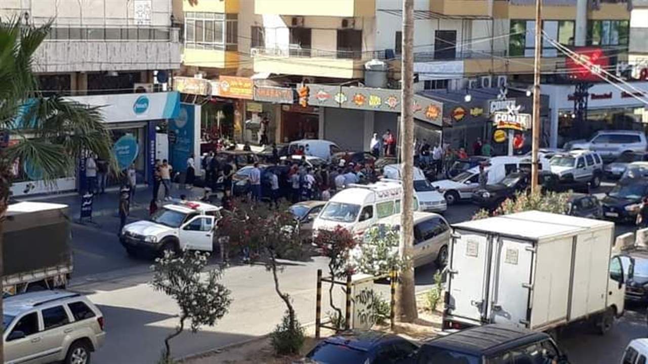 في صيدا...سائق دراجة نارية يحاول احراق شرطي بعد محاولة حجز آليته المخالفة