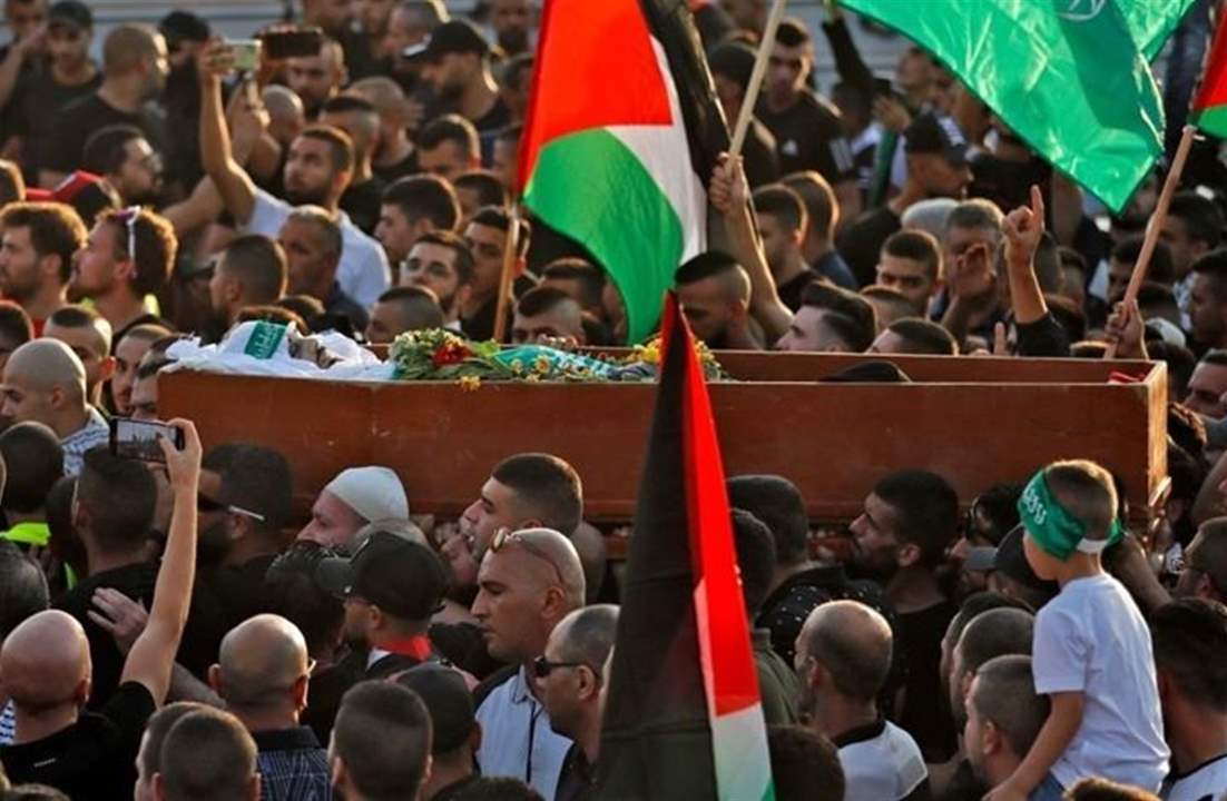 بالفيديو ـ في مبادرة لدعم عوائل الشهداء .. هكذا هتفت فتيات أم الفحم المحتلة لوالدة الشهيد محمد كيوان