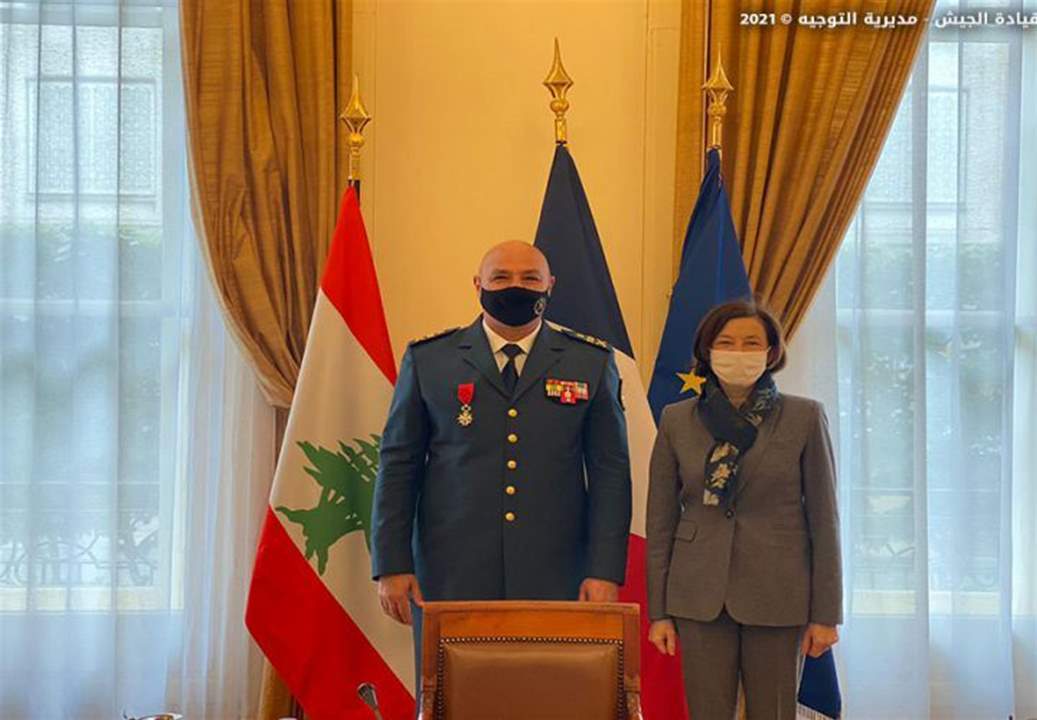 العماد جوزيف عون من باريس: الجيش اللبناني يمر بأزمة كبيرة بسبب الوضع الاقتصادي والاجتماعي  