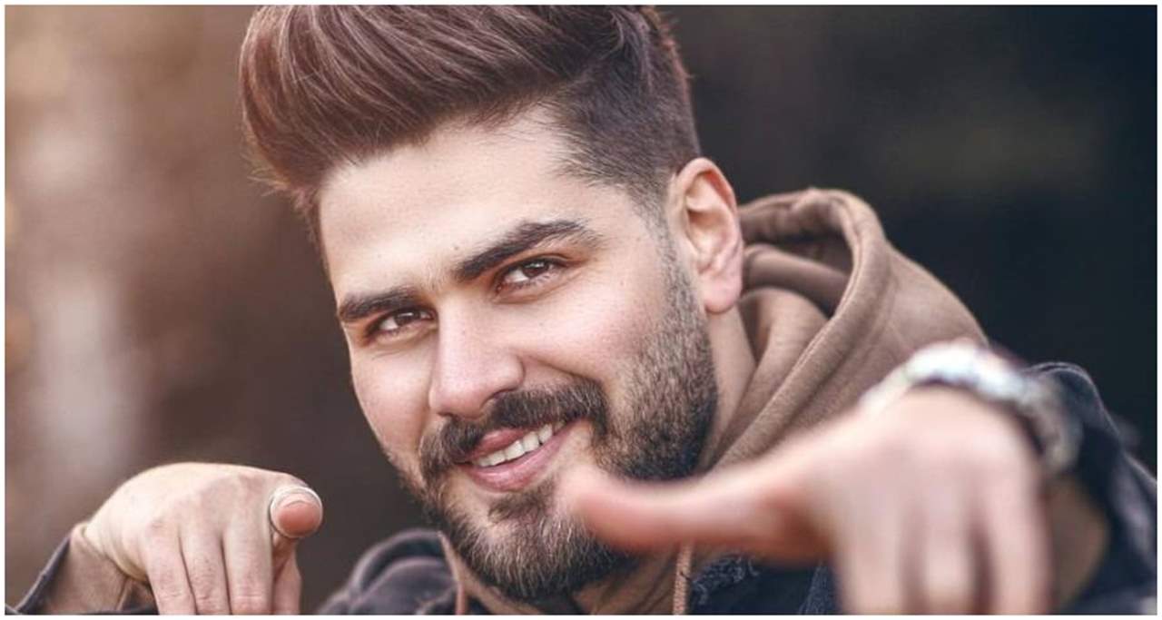 بالصور- محمد المجذوب يدخل القفص الذهبي بعد علاقة حب استمرت لـ 9 سنوات 