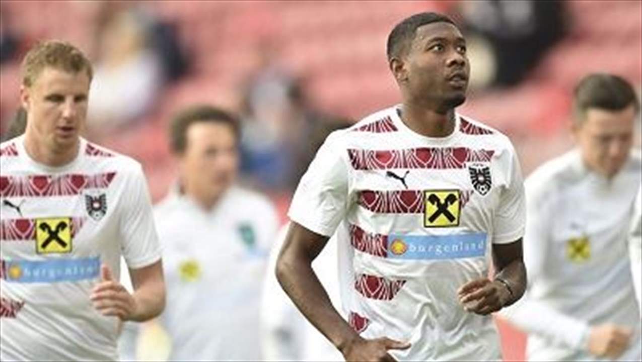 بعد انتقال نجله للريال .. والد ديفيد آلابا يهاجم بايرن ميونيخ 