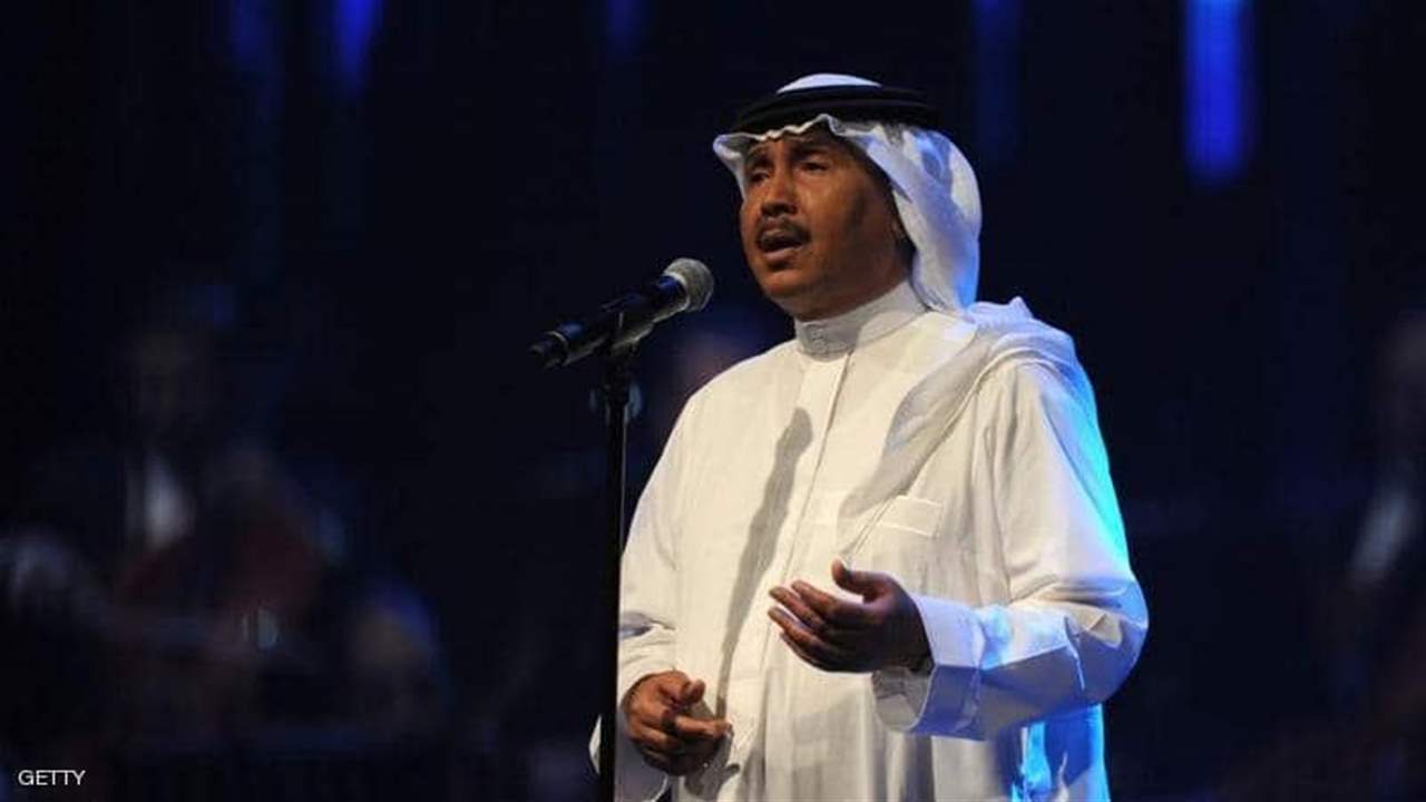 بعد جورج وسوف .. محمد عبده يتعرض للموقف نفسه "معجبة تصرخ بشكل هيستيري عند رؤيتها له"