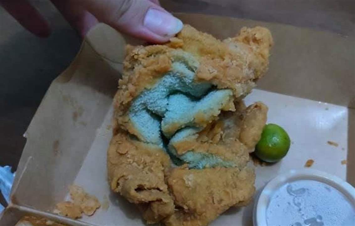 طلبت وجبة دجاج مقلي لابنها .. فحصلت على "منشفة مقلية"!