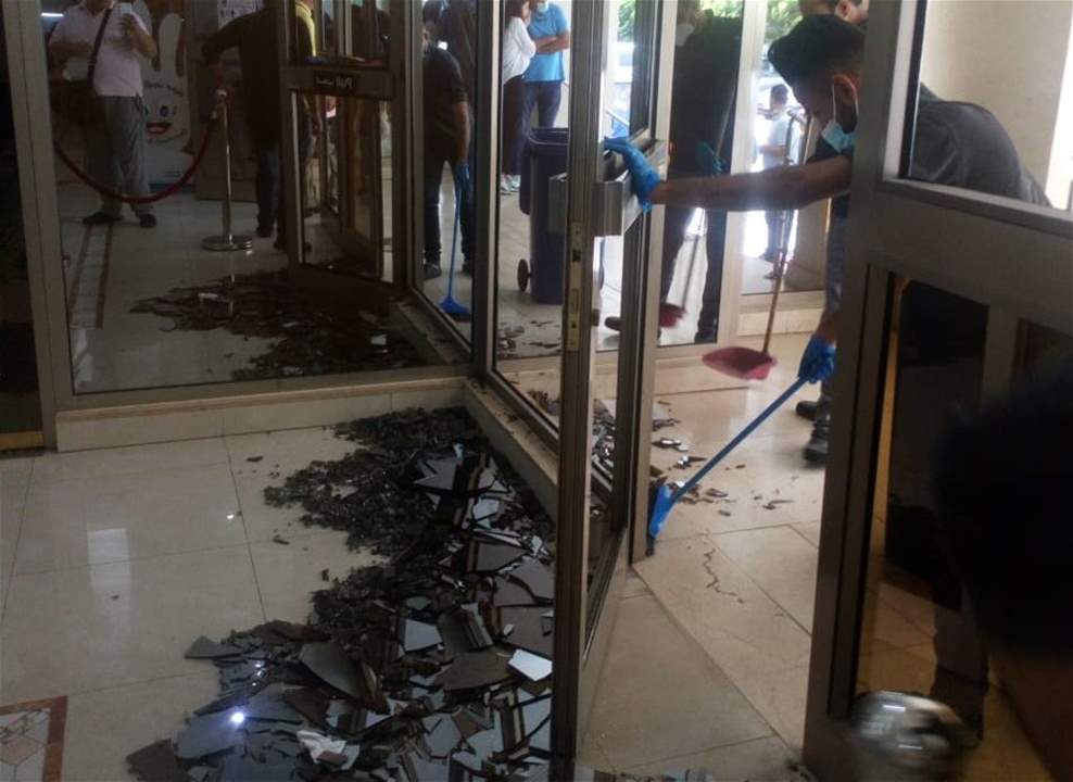  بالفيديو ـ اشكال وتكسير بمستشفى المظلوم في طرابلس.. بعدما رفضوا ادخال سيدة!