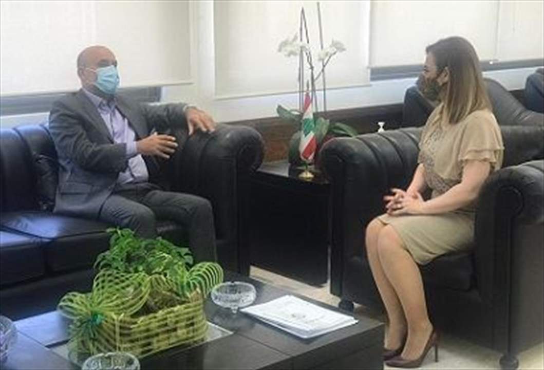 أوهانيان ناقشت مع أبي رميا شؤوناً رياضية واستقبلت اتحاد كشاف لبنان