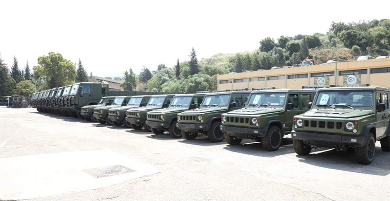 بالصور- آليات عسكرية مقدمة كهبة من السلطات الصينية للجيش اللبناني