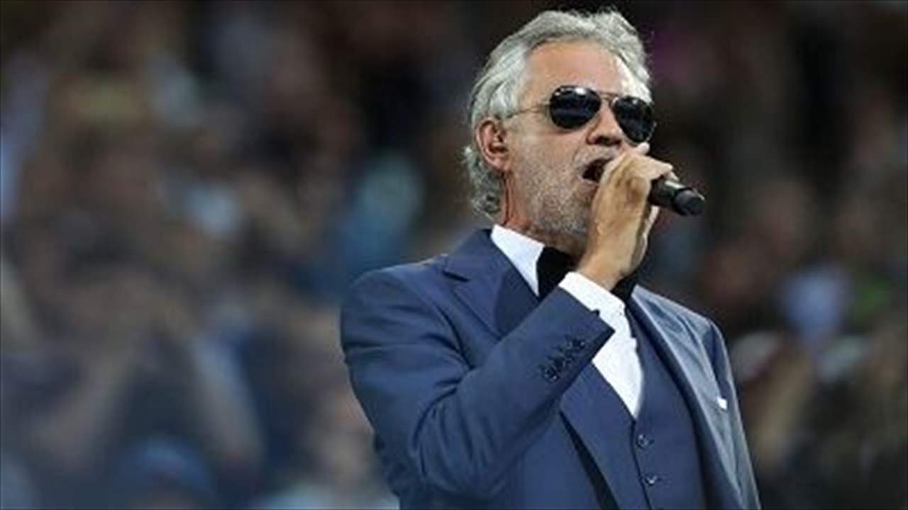 المطرب الأعمى الذي يحيي إفتتاح "يورو 2020" أفقدته كرة القدم بصره