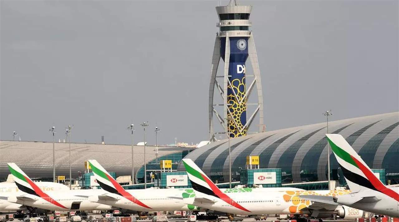 "طيران الإمارات" تسجل خسائر سنوية بـ5,5 مليارات دولار لأول مرة منذ ثلاثة عقود