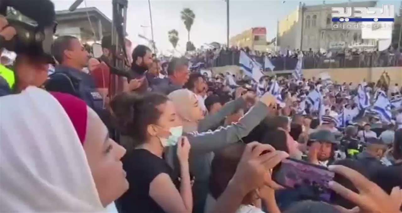 الاحتلال الإسرائيلي ينفذ مسيرة الأعلام الاستفزازية و مسيرات فلسطينية حاشدة في "يوم غضب"  