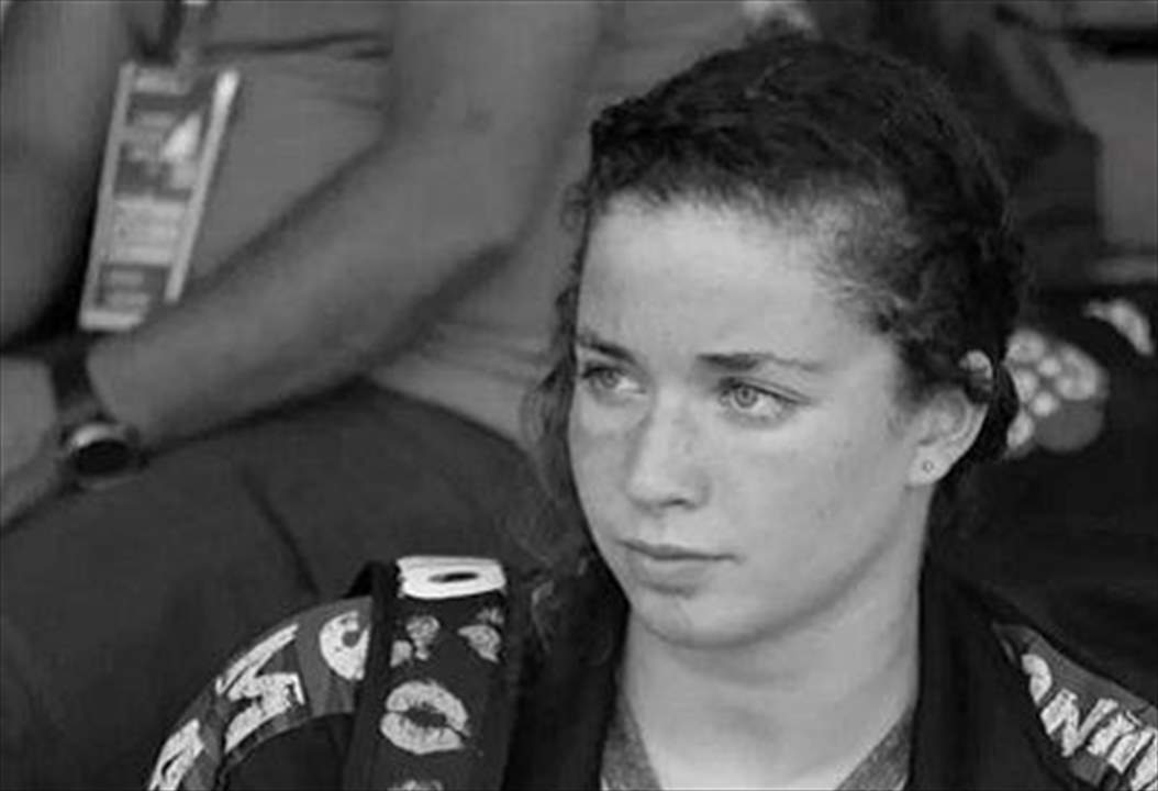 وفاة سبّاحة جزائرية شهيرة في سنّ 17 عاماً