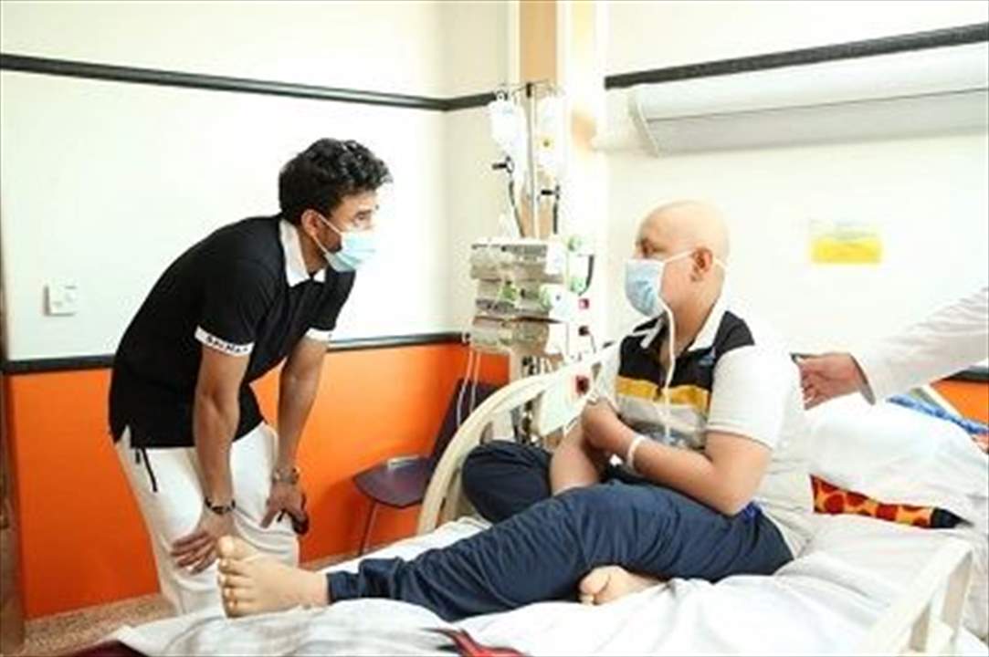 تريزيجيه يهزم حكيمي ويتبرع بـ20 ألف دولار لمستشفى سرطان الأطفال