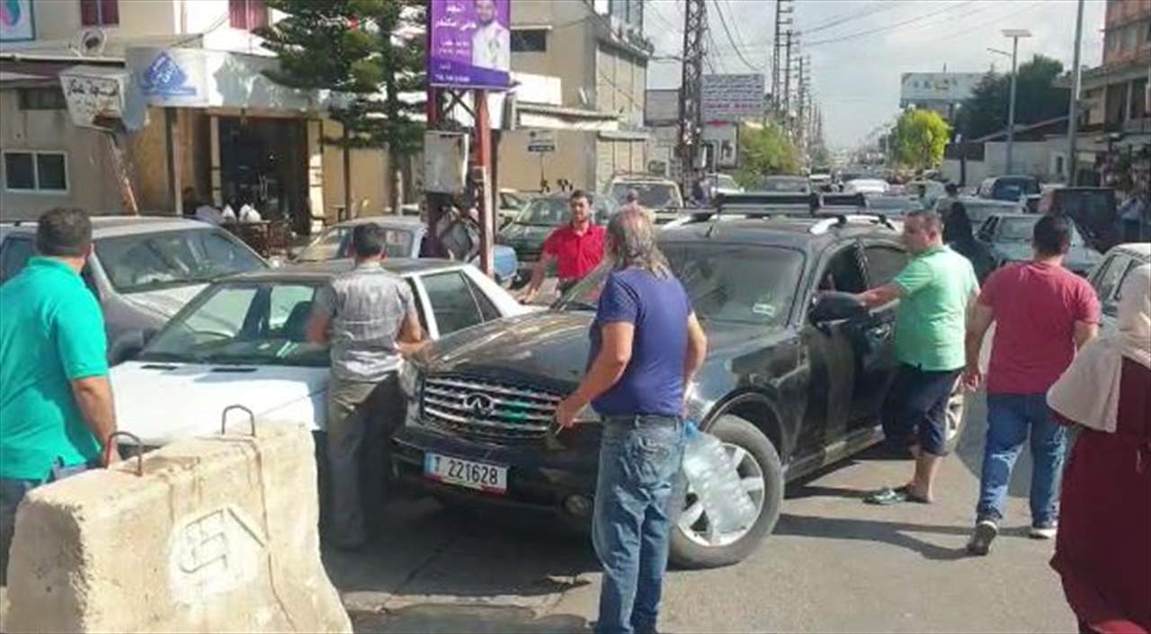 إشكالات أمنية وزحمة خانقة بسبب أزمة المحروقات في عكار
