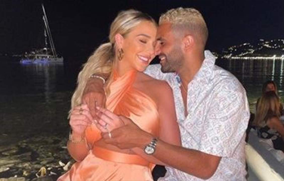 صور: هذه هي عارضة الأزياء تايلور وارد خطيبة رياض محرز