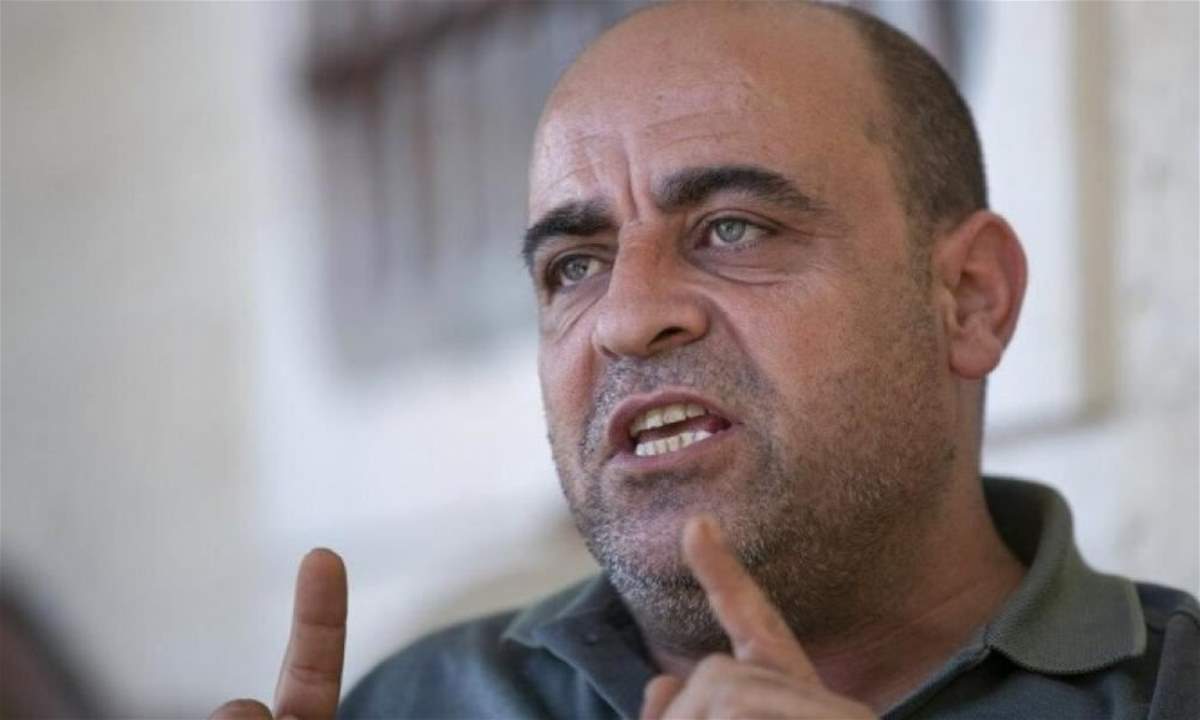 عائلة نزار بنات: السلطة الفلسطينية عرضت دفع دية وراتب شهري لإسكات العائلة